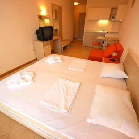 Apartment Royal Sun Apartment Eh